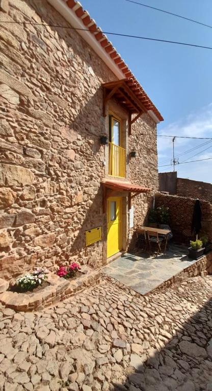 Casa Vinte & Cinco Alojamento Local Penha Garcia Kültér fotó